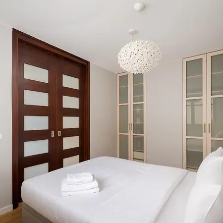 Apartmán Metro Wilanowska Deluxe By Bookinghost Varšava