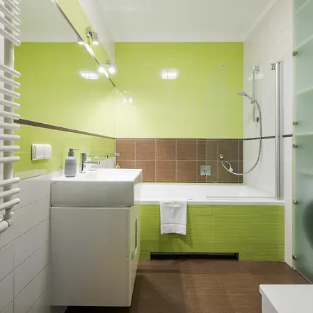 Apartment Metro Wilanowska Deluxe By Bookinghost *