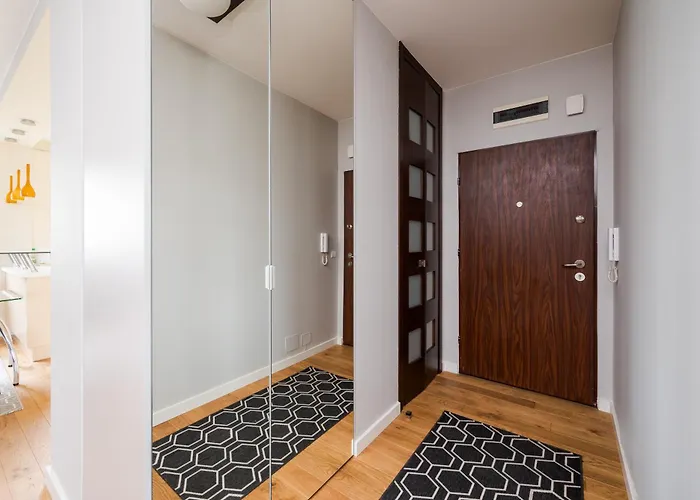 Apartament Metro Wilanowska Deluxe By Bookinghost