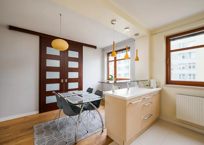 Metro Wilanowska Deluxe By Bookinghost Apartament *